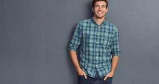 How can wearing casual shirts be beneficial for men?